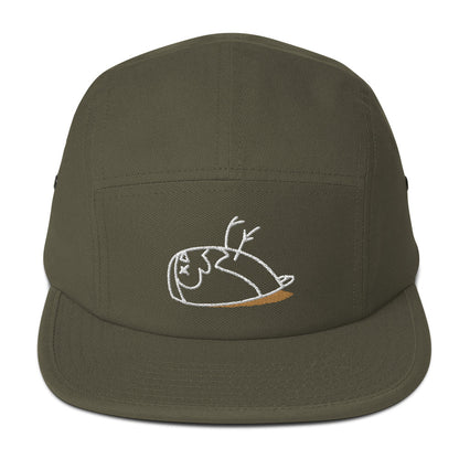 Close-up of an olive-coloured cap with five panels. On the front of the cap, the DEADsparrow logo is embroidered with white thread and the shadow in beige. Illustration of a sparrow lying on its back. Product name Authentic.