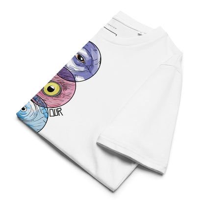 Zoomed in t-shirt for men. Colour white. 